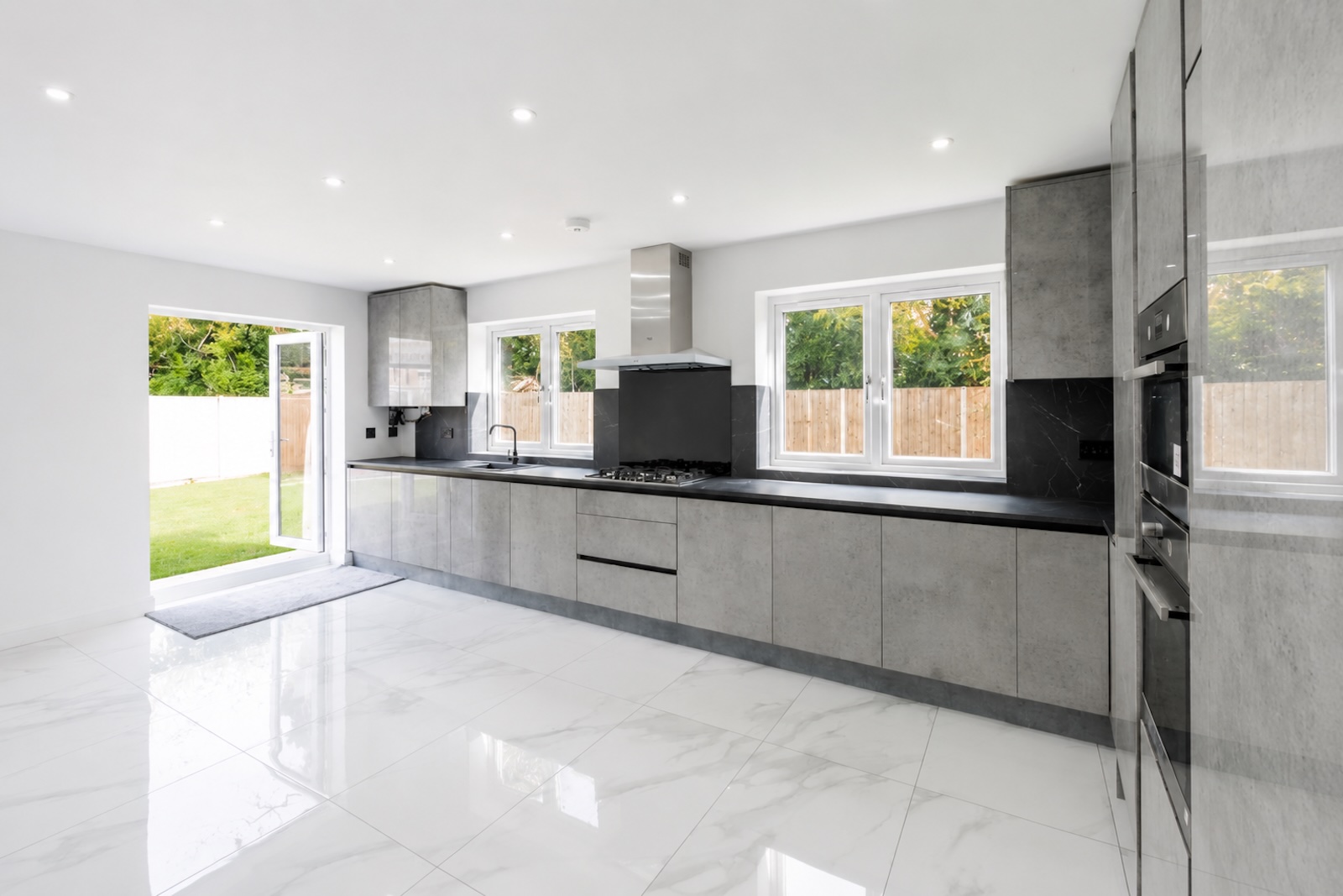 Kitchen renovation project in Leicester